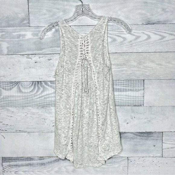 🍭 Akemi + Kim Lace Up Tank - Picture 7 of 8